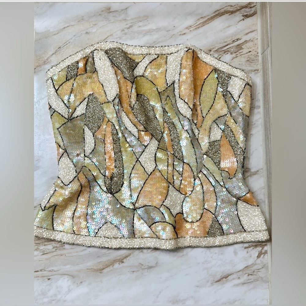 ****SOLD**** Sleeveless Zip-up Sequin Top